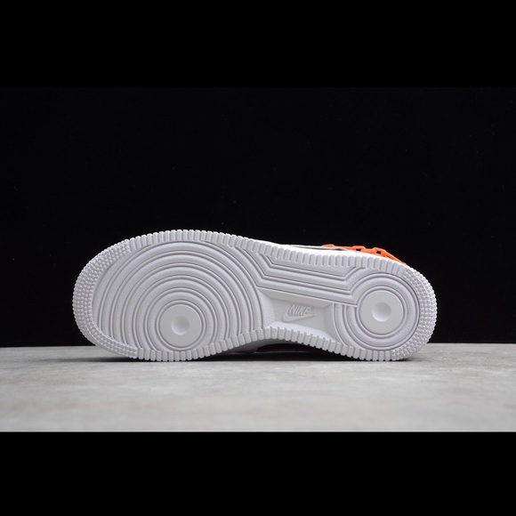 ❌SOLD OUT❌ Custom White LV AirForce 1’s - Picture 10 of 10